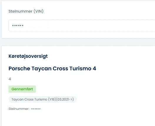 Skærmbillede af DMF Pro Udstyr: opslag på et maskeret stelnummer og køretøjsoversigten for en Porsche Taycan Cross Turismo 4