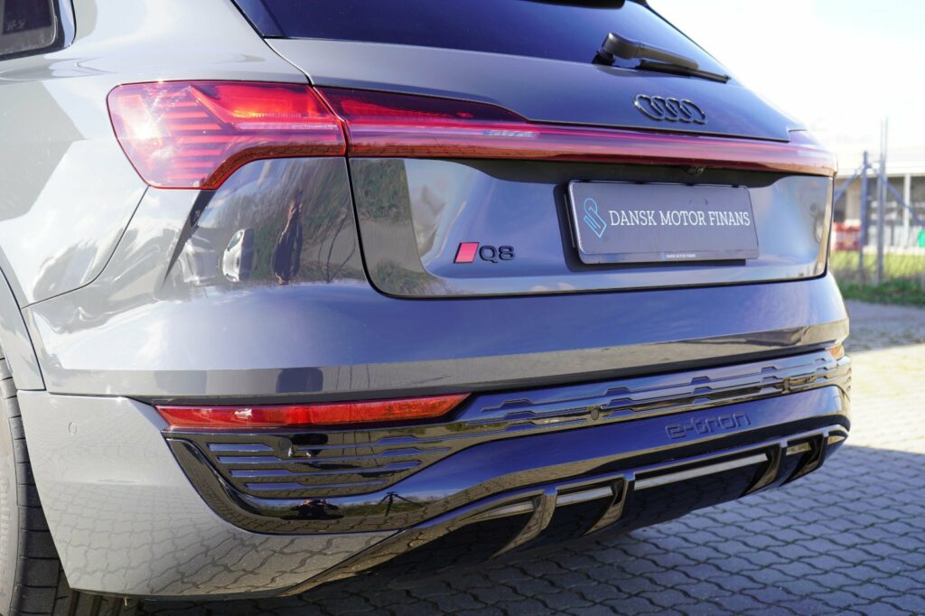 Audi Q8 e-tron S-line quattro