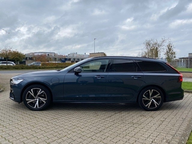 Volvo V90 T6 ReCharge Momentum aut. AWD Van