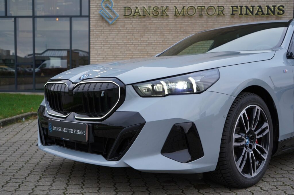 BMW i5 eDrive40 Touring M-Sport Pro