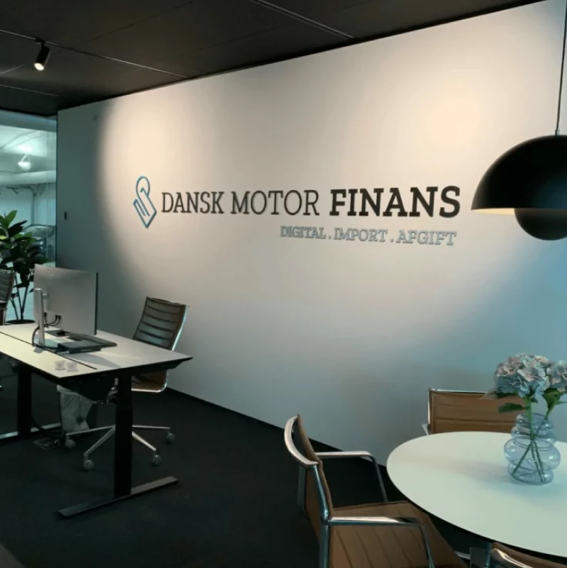 Legal (gammel) - Dansk Motor Finans