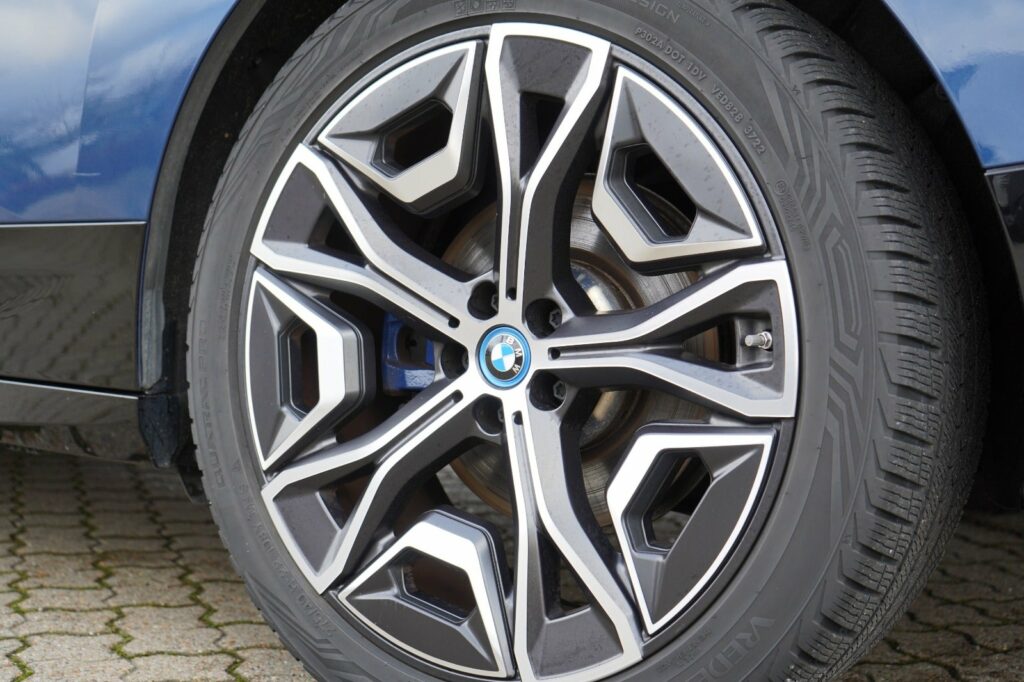 BMW iX xDrive40 Sport